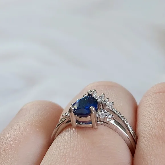 NWT Ryze Sapphire Blue & White Cubic Zirconia .925 Sterling Silver Ring - Size 9 - Picture 11 of 13